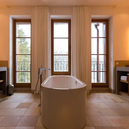 Schloss Luxury Retreat & Cultural Hideaway Szálloda