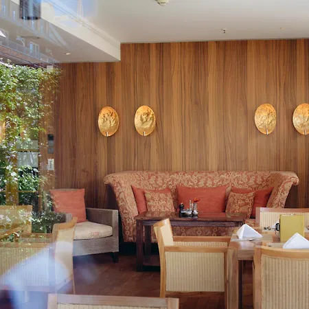 Hotel Schloss Luxury Retreat & Cultural Hideaway 5*