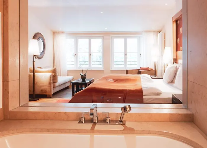 Schloss Luxury Retreat & Cultural Hideaway 酒店
