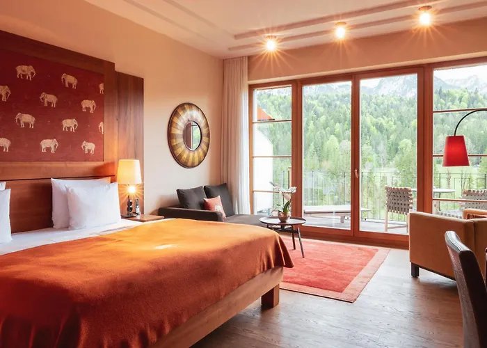 Schloss Luxury Retreat & Cultural Hideaway 5*