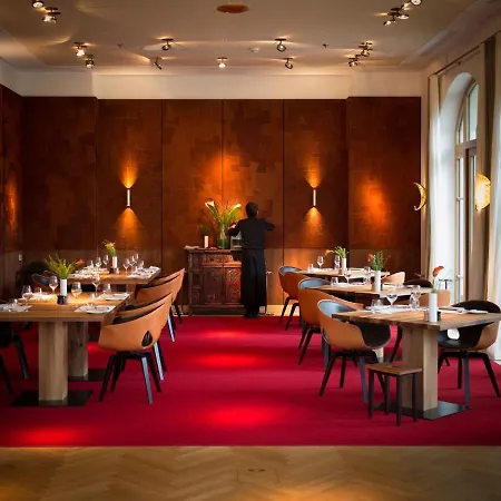 Schloss Luxury Retreat & Cultural Hideaway Hotel 5*