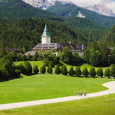 Hotel Schloss Luxury Retreat & Cultural Hideaway 5*