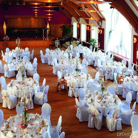 Schloss Luxury Retreat & Cultural Hideaway Hotel 5*
